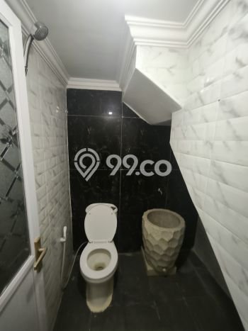 Hunian Cantik Minimalis Lb 100m2 di Tambaksari, Surabaya Hunian Cantik Minimalis Lb 100m2 di Tambaksari, Surabaya
