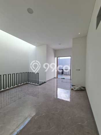 For Sale! Luxury House LT 200m2 Desain Elegan di Manyar For Sale! Luxury House LT 200m2 Desain Elegan di Manyar