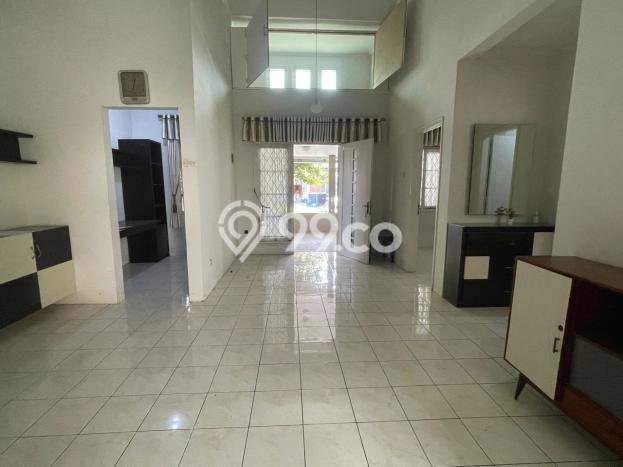 Rumah Modern 2 KT di Kota Baru Parahyangan Bandung Unfurnished Rumah Modern 2 KT di Kota Baru Parahyangan Bandung Unfurnished