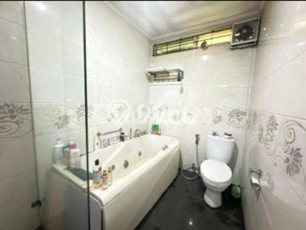 Dijual Rumah Mewah Megah Dengan View Cantik di Riau, Bandung Dijual Rumah Mewah Megah Dengan View Cantik di Riau, Bandung