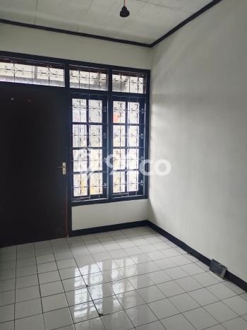 Rumah Modern 3 Kamar LT 153m2 di Kopo Permai Rumah Modern 3 Kamar LT 153m2 di Kopo Permai