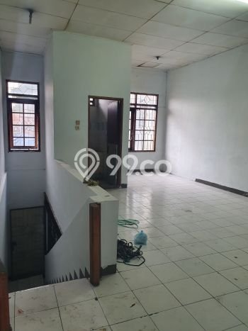 Ruko Dijual di Bandung LT 125m2 & LB 100m2 Lokasi Terbaik! Ruko Dijual di Bandung LT 125m2 & LB 100m2 Lokasi Terbaik!
