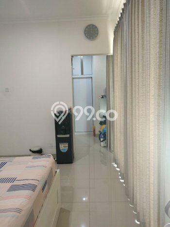 Hunian Mewah LB 160m2 Siap Pakai Desain Elegan di BSD, Tangerang Hunian Mewah LB 160m2 Siap Pakai Desain Elegan di BSD, Tangerang