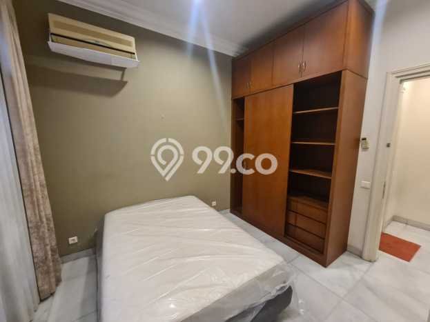 Jarang Ada! Rumah Kontrakan 5 Kamar Bagus Siap Huni BSD Jarang Ada! Rumah Kontrakan 5 Kamar Bagus Siap Huni BSD