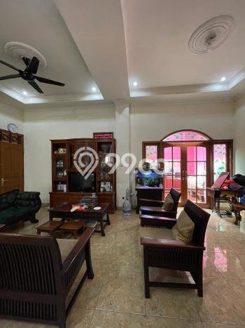 For Sale! Luxury House LT 194m2 Desain Modern di BSD For Sale! Luxury House LT 194m2 Desain Modern di BSD
