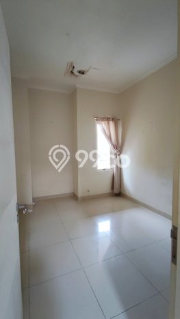 Jual Rumah Mewah Megah Dengan View Cantik di Gading Serpong, Tangerang Jual Rumah Mewah Megah Dengan View Cantik di Gading Serpong, Tangerang