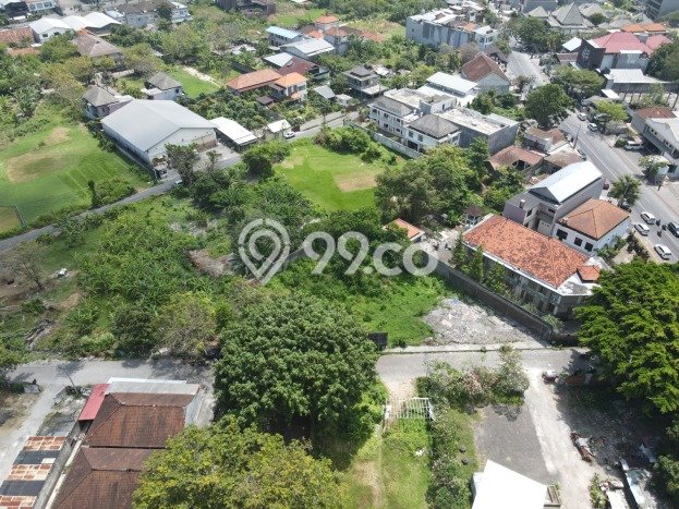 Kavling Tanah untuk Dijual di Seminyak, Badung, Luas 400m2 Kavling Tanah untuk Dijual di Seminyak, Badung, Luas 400m2