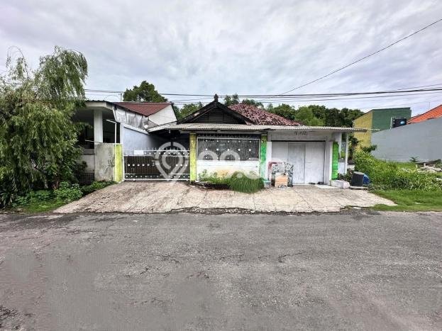 Rumah Minimalis 5 KT LT 258m2 di Taman Griya Rumah Minimalis 5 KT LT 258m2 di Taman Griya