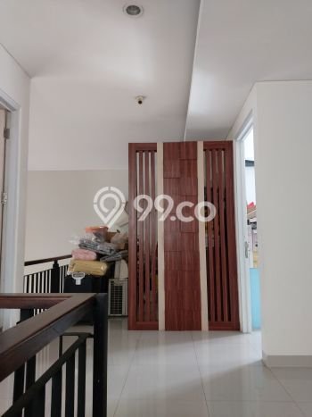 Rumah Luas Asri 4 KT Siap Pakai di Cikupa Citra Raya Tangerang Rumah Luas Asri 4 KT Siap Pakai di Cikupa Citra Raya Tangerang