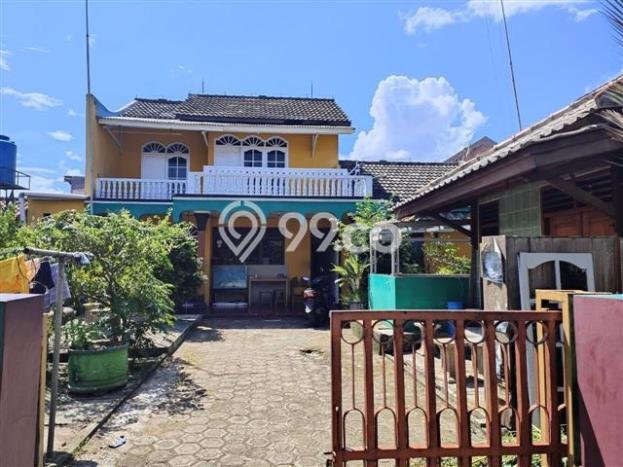 Hunian Elit LB 250m2 Siap Pakai Desain Elegan di Cijantung, Jakarta Timur Hunian Elit LB 250m2 Siap Pakai Desain Elegan di Cijantung, Jakarta Timur