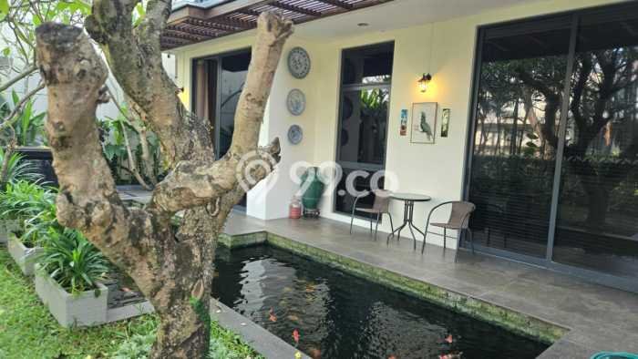 SPECIAL LISTING! Rumah area BSD, 4 KT, Akses Pusat Kota, LT 341m2m² LB 285m2m² SPECIAL LISTING! Rumah area BSD, 4 KT, Akses Pusat Kota, LT 341m2m² LB 285m2m²