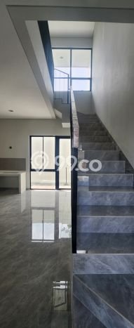 Rumah Modern 3 KT di Alam Sutera Tangerang Semi Furnished Rumah Modern 3 KT di Alam Sutera Tangerang Semi Furnished