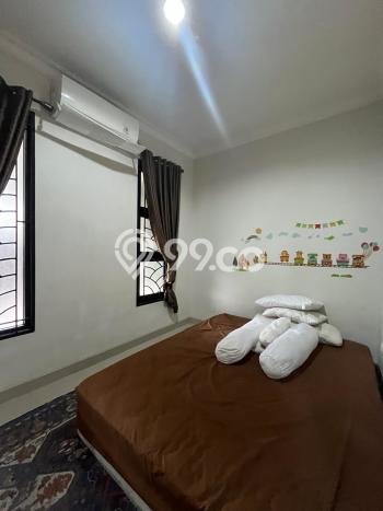Rumah Luas Asri 4 KT Siap Huni di BSD City Tangerang Rumah Luas Asri 4 KT Siap Huni di BSD City Tangerang