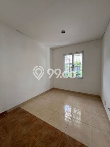 Jarang Ada! Rumah Sewa 4 Kamar Bagus Siap Huni BSD Jarang Ada! Rumah Sewa 4 Kamar Bagus Siap Huni BSD