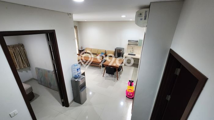 Rumah sewa siap pakai 2 Kamar Tidur di BSD City, Tangerang Rumah sewa siap pakai 2 Kamar Tidur di BSD City, Tangerang