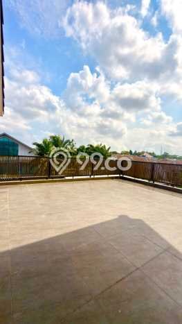 Rumah Luxury Modern Tanpa Renovasi di BSD Tangerang Rumah Luxury Modern Tanpa Renovasi di BSD Tangerang