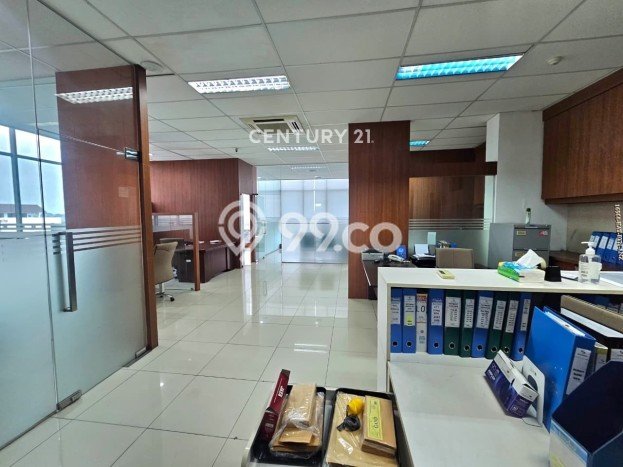 Kantor Dijual di Jakarta Selatan LT 270m2 & LB 628m2 Lokasi Terbaik! Kantor Dijual di Jakarta Selatan LT 270m2 & LB 628m2 Lokasi Terbaik!