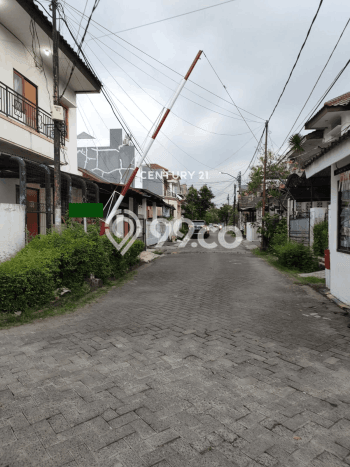 Hunian Elit LB 300m2 Siap Huni Desain Elegan di Sektor 5 - Bintaro, Tangerang Selatan Hunian Elit LB 300m2 Siap Huni Desain Elegan di Sektor 5 - Bintaro, Tangerang Selatan