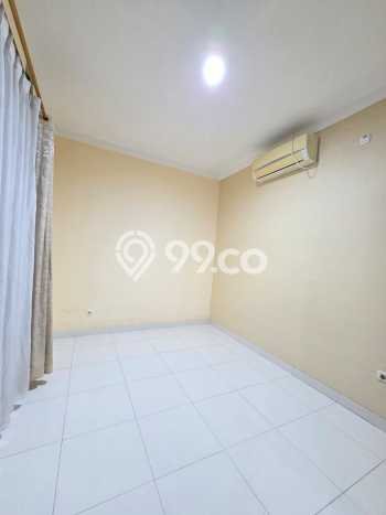 Rumah Modern Cantik 3 KT Bisa Langsung Pindah di Serpong Utara Rumah Modern Cantik 3 KT Bisa Langsung Pindah di Serpong Utara