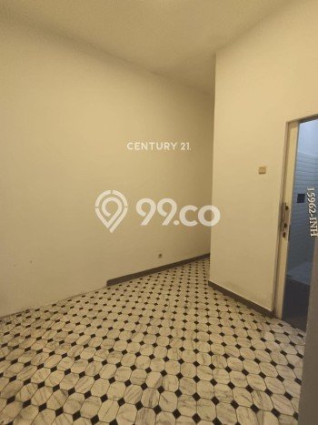 Disewakan Ruko di Kawasan Ramai Sektor 9-Bintaro Luas 300m2 Disewakan Ruko di Kawasan Ramai Sektor 9-Bintaro Luas 300m2