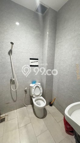 Ruko Dijual di Jakarta Selatan LT 68m2 & LB 270m2 Lokasi Terbaik! Ruko Dijual di Jakarta Selatan LT 68m2 & LB 270m2 Lokasi Terbaik!