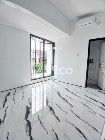Rumah Mewah LB 162m2 Siap Huni Desain Elegan di Sektor 9-Bintaro, Tangerang Selatan Rumah Mewah LB 162m2 Siap Huni Desain Elegan di Sektor 9-Bintaro, Tangerang Selatan