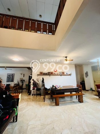 Rumah Luxury Modern Tanpa Renovasi di Pondok Indah Jakarta Selatan Rumah Luxury Modern Tanpa Renovasi di Pondok Indah Jakarta Selatan