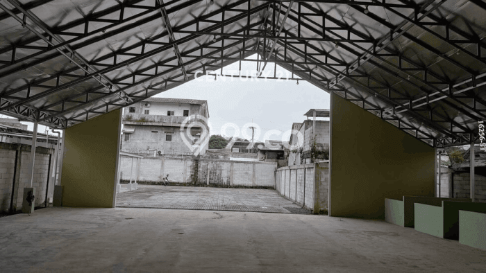 Unit Gudang Dijual di Cibinong Bogor Luas Bangunan 642m2 Unit Gudang Dijual di Cibinong Bogor Luas Bangunan 642m2