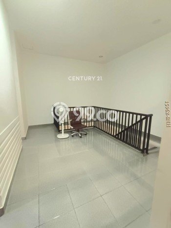 Disewakan Ruko di Kawasan Ramai Sektor 9-Bintaro Luas 300m2 Disewakan Ruko di Kawasan Ramai Sektor 9-Bintaro Luas 300m2