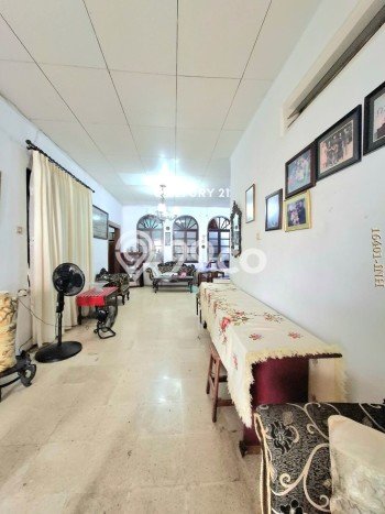 Rumah Eksklusif Siap Huni LT 232m2 di Kebayoran Baru, Jakarta Selatan Rumah Eksklusif Siap Huni LT 232m2 di Kebayoran Baru, Jakarta Selatan
