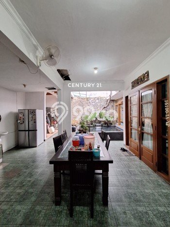 Hunian Eksklusif Siap Huni LT 291m2 di Cilandak, Jakarta Selatan Hunian Eksklusif Siap Huni LT 291m2 di Cilandak, Jakarta Selatan