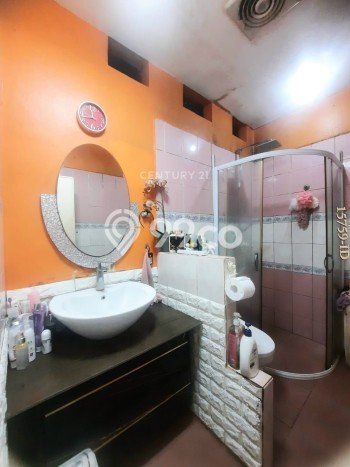 Rumah Minimalis 2 Kamar LT 95m2 di Bintaro Rumah Minimalis 2 Kamar LT 95m2 di Bintaro