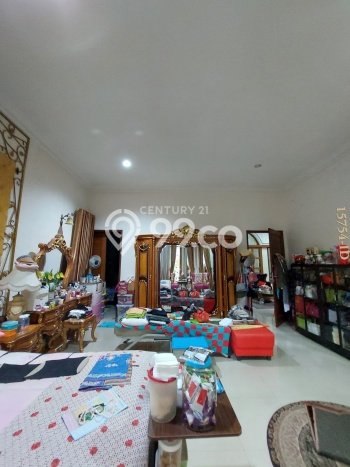 Hunian Mewah LB 800m2 Siap Pakai Desain Elegan di Bintaro, Tangerang Selatan Hunian Mewah LB 800m2 Siap Pakai Desain Elegan di Bintaro, Tangerang Selatan