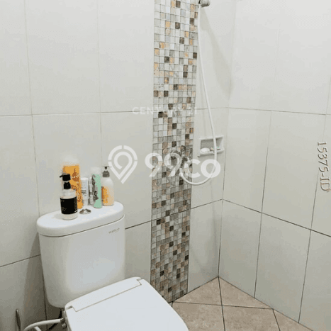 Hunian Mewah LB 180m2 Siap Pakai Desain Elegan di Bintaro, Tangerang Selatan Hunian Mewah LB 180m2 Siap Pakai Desain Elegan di Bintaro, Tangerang Selatan