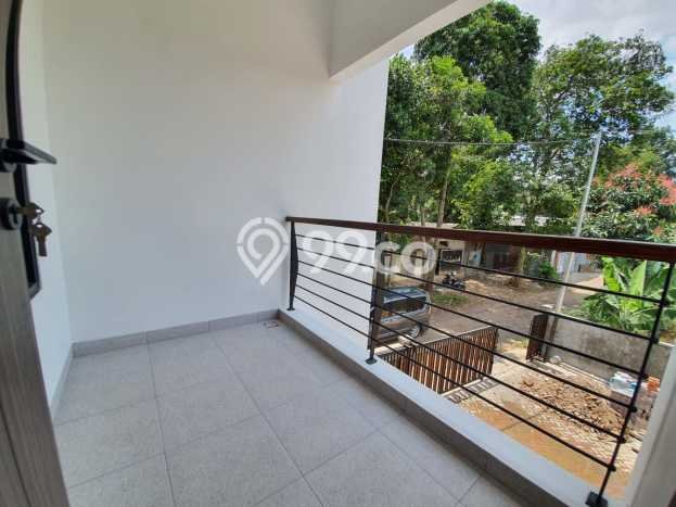 Dijual Rumah 3 Kamar Lokasi Ideal Bagus dan Strategis di Serpong Dijual Rumah 3 Kamar Lokasi Ideal Bagus dan Strategis di Serpong