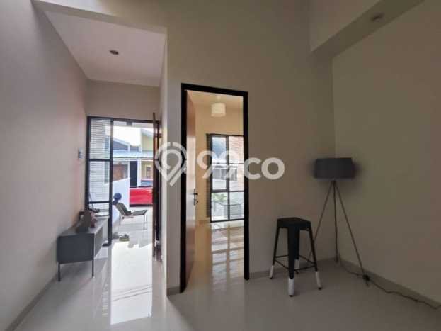 Jual Rumah Strategis Bagus Punya 2 KT di Pamulang Tangerang Selatan SHM Jual Rumah Strategis Bagus Punya 2 KT di Pamulang Tangerang Selatan SHM