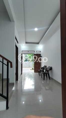 Jual Rumah Bagus Siap Huni LB 80m2 di Ciputat, Tangerang Selatan Jual Rumah Bagus Siap Huni LB 80m2 di Ciputat, Tangerang Selatan