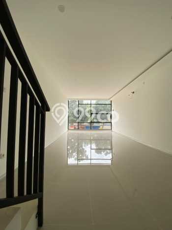 Ruko Dijual di Prime Area Jakarta Selatan Luas 176m2 Ruko Dijual di Prime Area Jakarta Selatan Luas 176m2