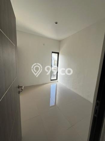 For Sale Hunian Rumah Nyaman 3 KT di Bintaro, Tangerang Selatan For Sale Hunian Rumah Nyaman 3 KT di Bintaro, Tangerang Selatan