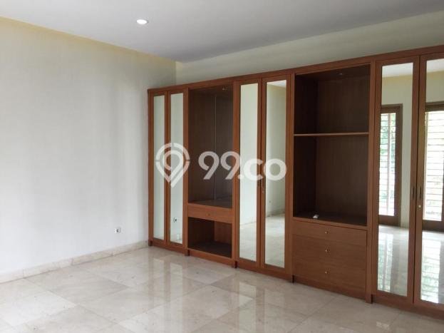 Disewakan segera rumah minimalis strategis 4 Kamar di Menteng, Jakarta Pusat Disewakan segera rumah minimalis strategis 4 Kamar di Menteng, Jakarta Pusat