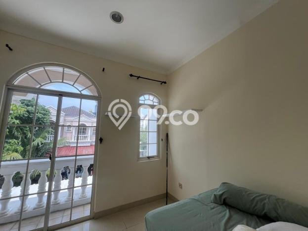 Disewakan Rumah Murah di Green Lake City Jakarta Barat dengan 4 Kamar Tidur Disewakan Rumah Murah di Green Lake City Jakarta Barat dengan 4 Kamar Tidur