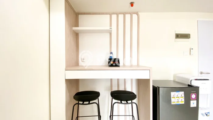 Disewakan Cepat! Hunian Apartemen Hemat di Kebon Jeruk, Jakarta Barat 1 Kamar Tidur dan 1 Kamar Mandi Disewakan Cepat! Hunian Apartemen Hemat di Kebon Jeruk, Jakarta Barat 1 Kamar Tidur dan 1 Kamar Mandi
