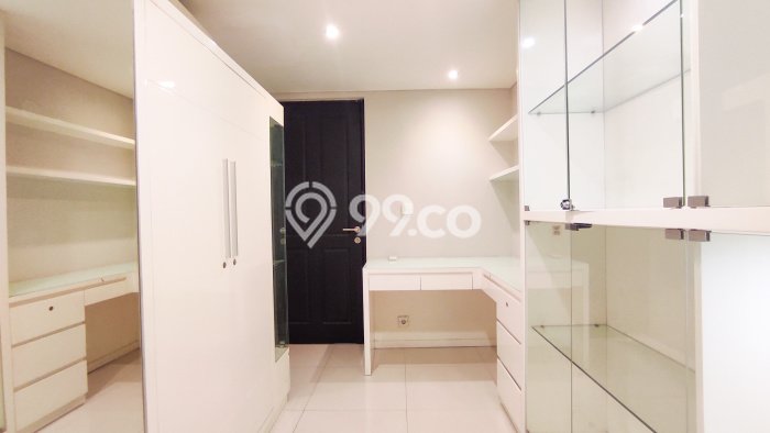 Apartemen Murah dengan 3 BR & 2 KM di Genteng Surabaya Apartemen Murah dengan 3 BR & 2 KM di Genteng Surabaya