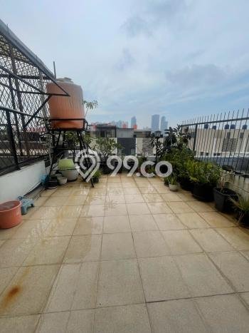 Ruko Dijual di Jakarta Barat LT 68m2 & LB 160m2 Lokasi Terbaik! Ruko Dijual di Jakarta Barat LT 68m2 & LB 160m2 Lokasi Terbaik!