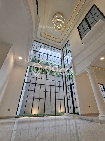 Dijual Rumah Mewah Elegan Dengan View Eksklusif di Tomang, Jakarta Barat Dijual Rumah Mewah Elegan Dengan View Eksklusif di Tomang, Jakarta Barat