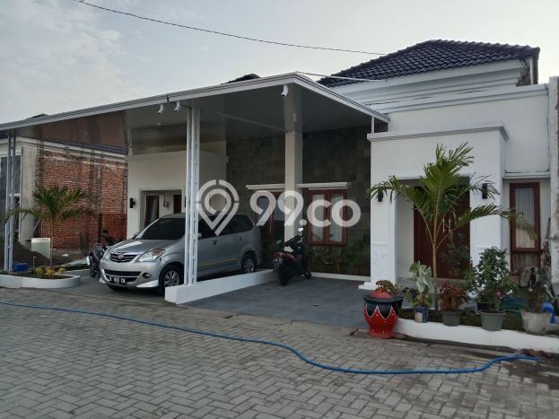 For Sale Rumah 2 Kamar Lokasi Ideal Bagus dan Strategis di Adiwerna For Sale Rumah 2 Kamar Lokasi Ideal Bagus dan Strategis di Adiwerna