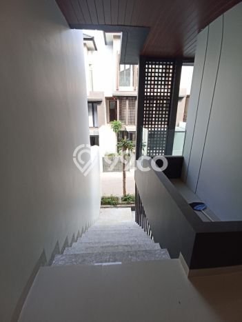 Rumah Luxury Modern Siap Huni di Pondok Labu Jakarta Selatan Rumah Luxury Modern Siap Huni di Pondok Labu Jakarta Selatan