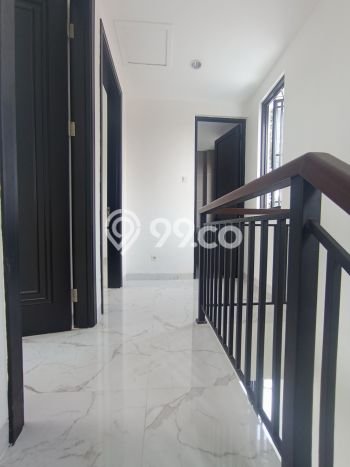 Rumah Eksklusif Siap Huni LT 80m2 di Pesanggrahan, Jakarta Selatan Rumah Eksklusif Siap Huni LT 80m2 di Pesanggrahan, Jakarta Selatan