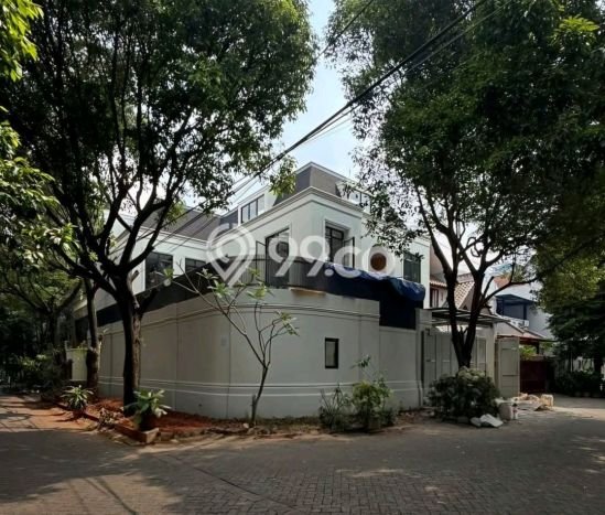 Rumah Elit Modern Siap Huni di Pondok Indah Jakarta Selatan Rumah Elit Modern Siap Huni di Pondok Indah Jakarta Selatan
