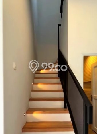 Dijual Rumah 3 Kamar Lokasi Ideal Bagus dan Strategis di Beji Dijual Rumah 3 Kamar Lokasi Ideal Bagus dan Strategis di Beji